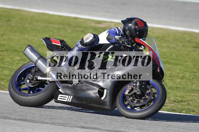 /02 28.-31.01.2025 Moto Center Thun Jerez/blau-blue/811